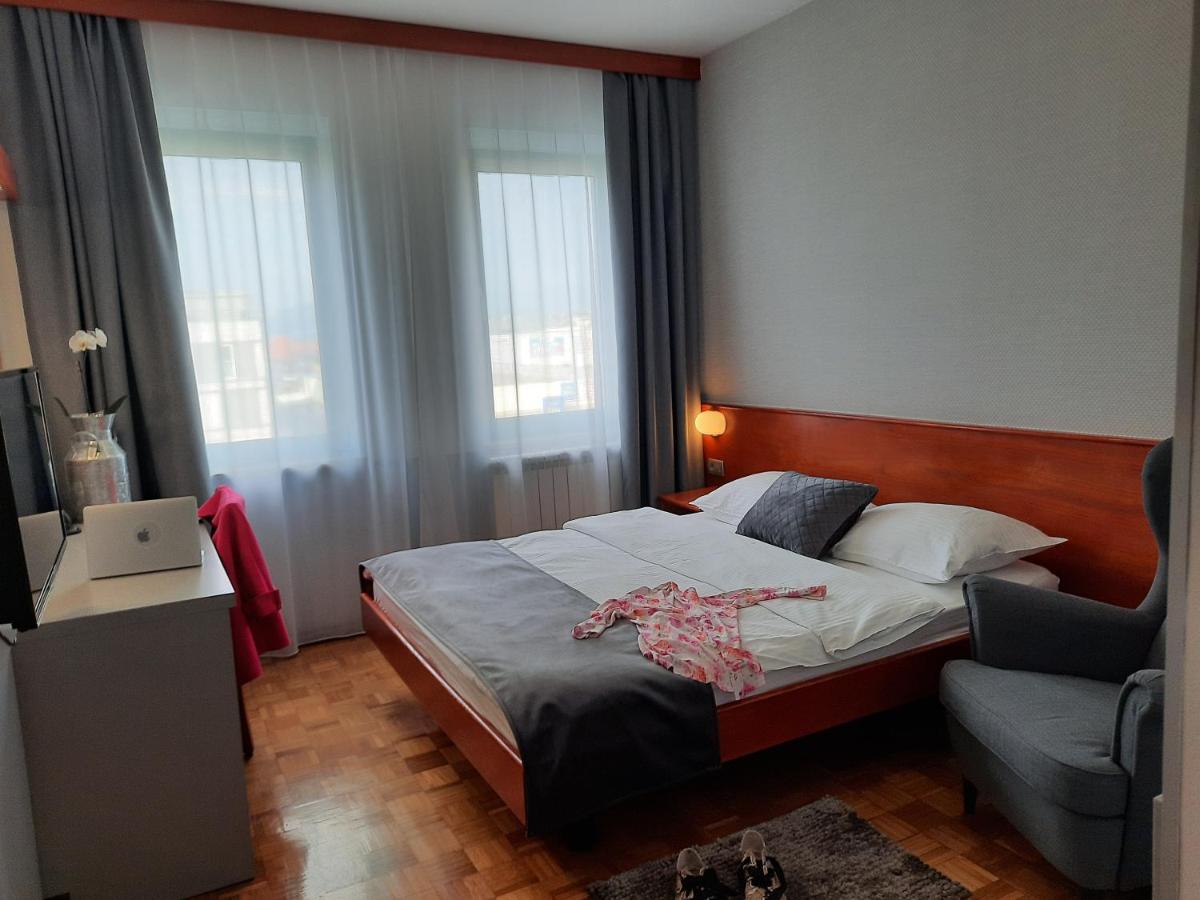 Rooms Vodisek - Depandansa Hotela Capris Capodistria Boutique Экстерьер фото